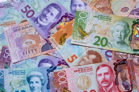 8000 nzd|1 NZD to USD .
